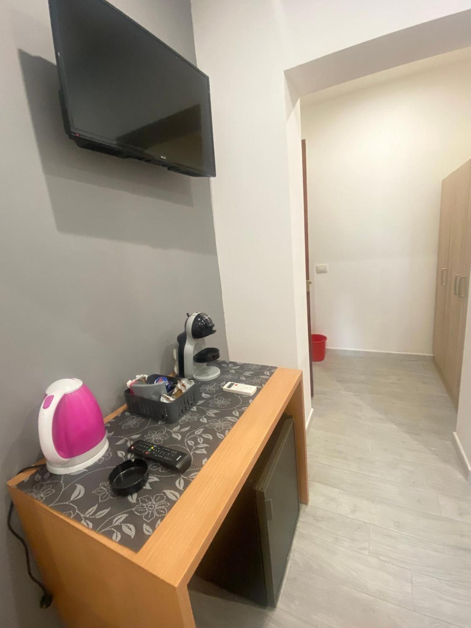 Hotel Glicine Parghelia Esterno foto